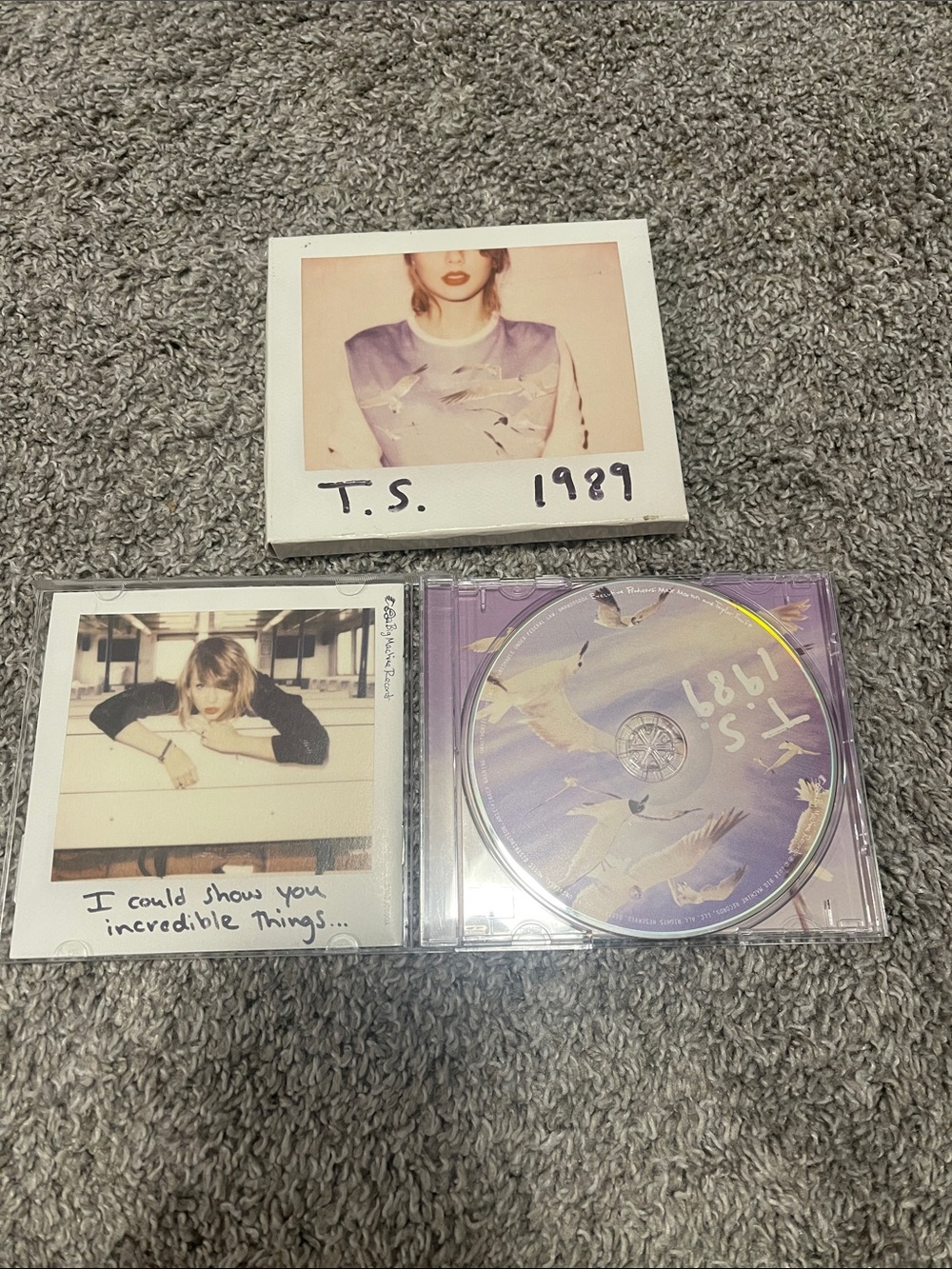 Taylor Swift Purple and Cream 1989 Deluxe CD Set